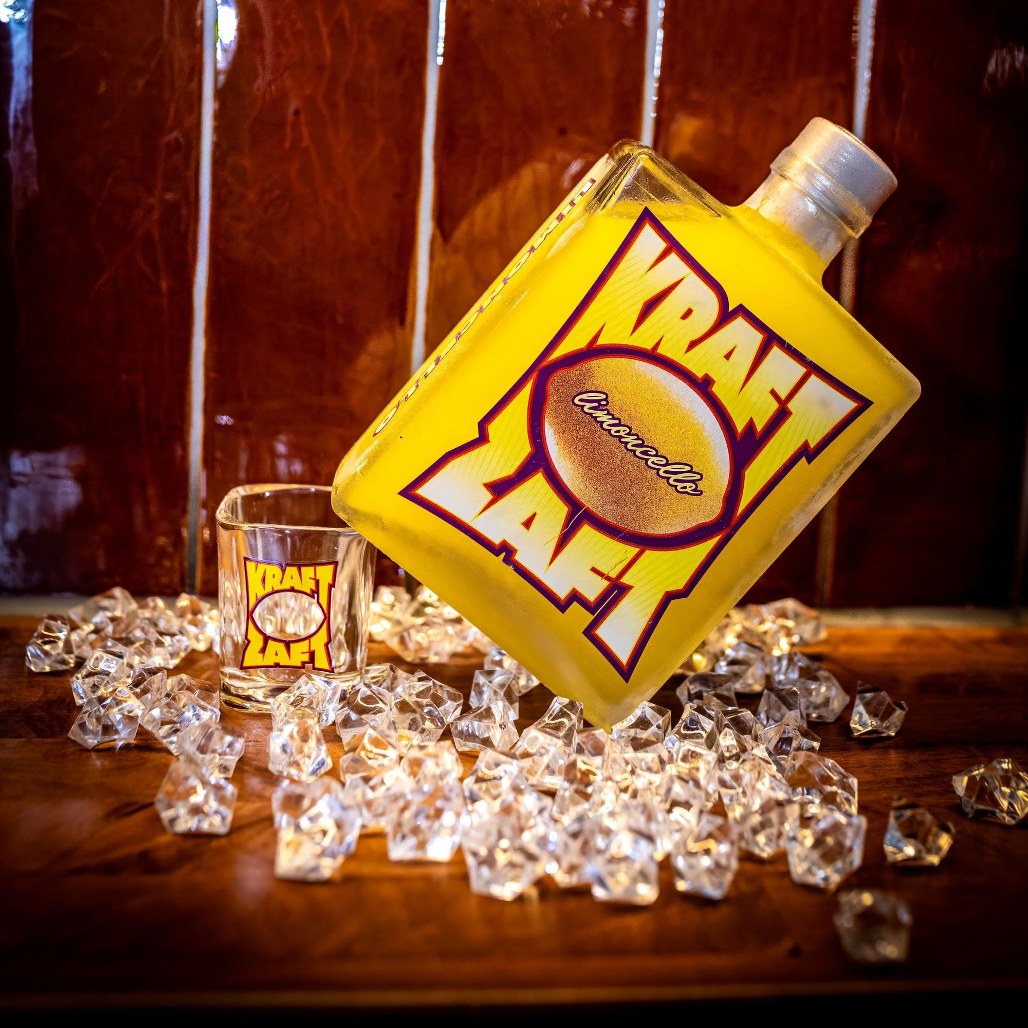 BLACK FRIDAY DEAL 2: Sweater + 2 Longdrinks + 2 Bottles KRAFTZAFT Limoncello